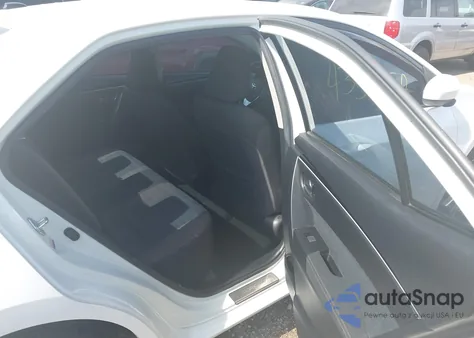 2018 Toyota Corolla Le from USA, damaged, VIN 2T1BURHE2JC034126